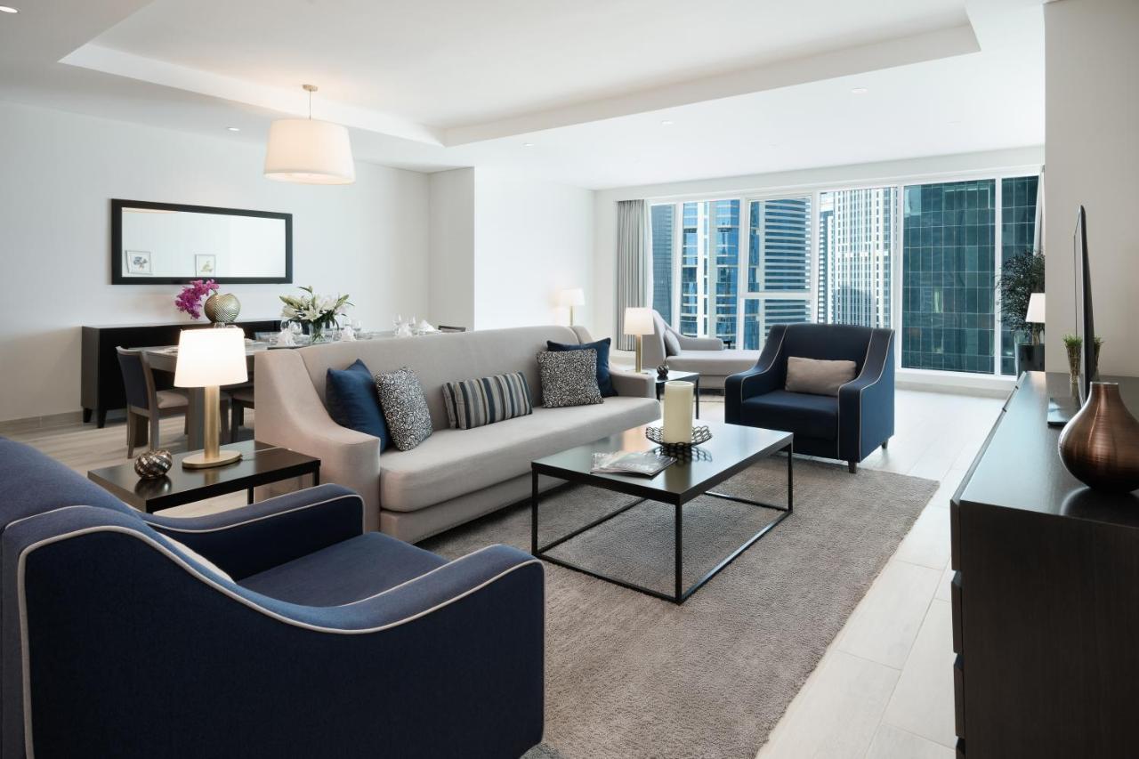 Centara West Bay Hotel & Residences Doha Ngoại thất bức ảnh Living room