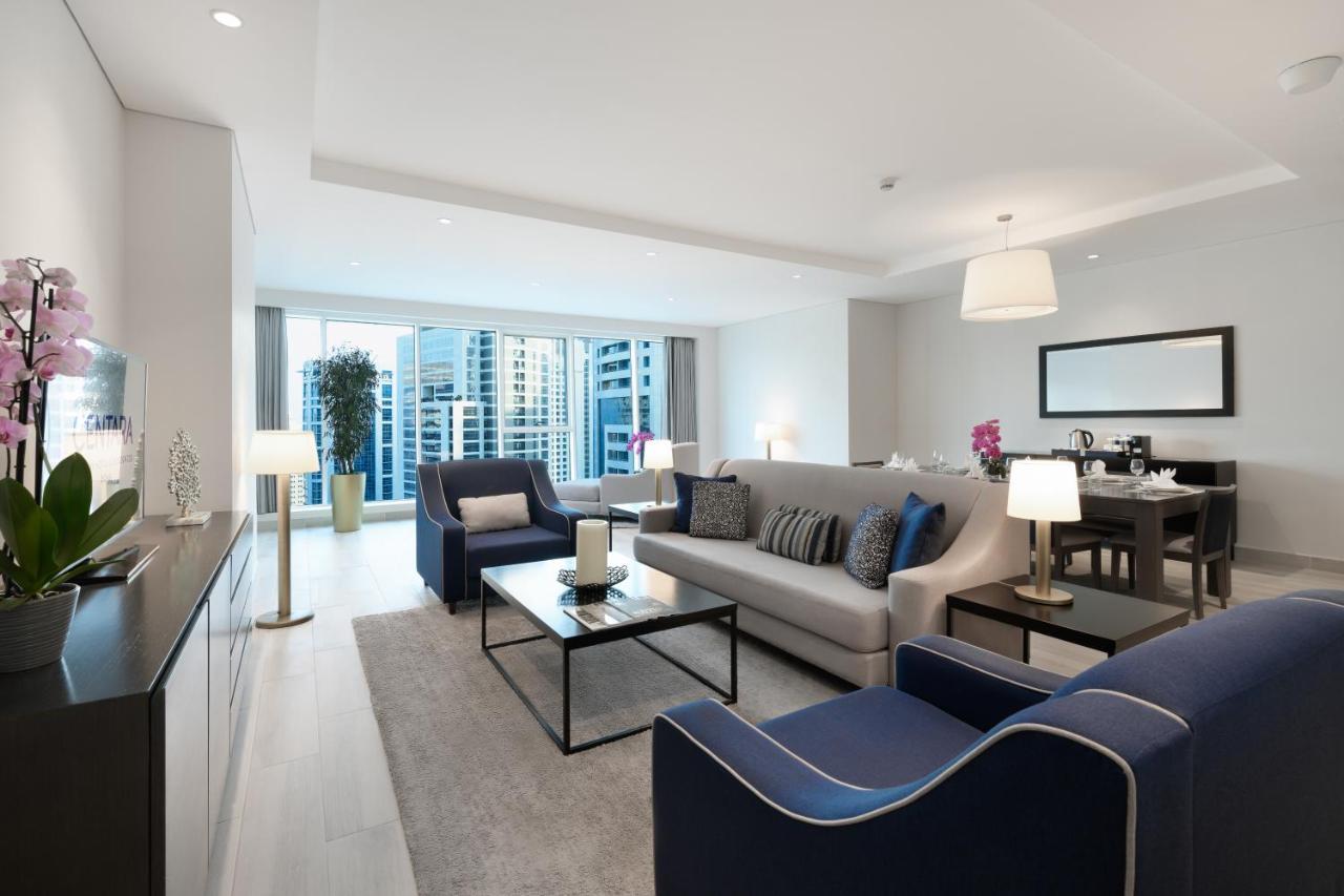 Centara West Bay Hotel & Residences Doha Ngoại thất bức ảnh A living room in a typical apartment